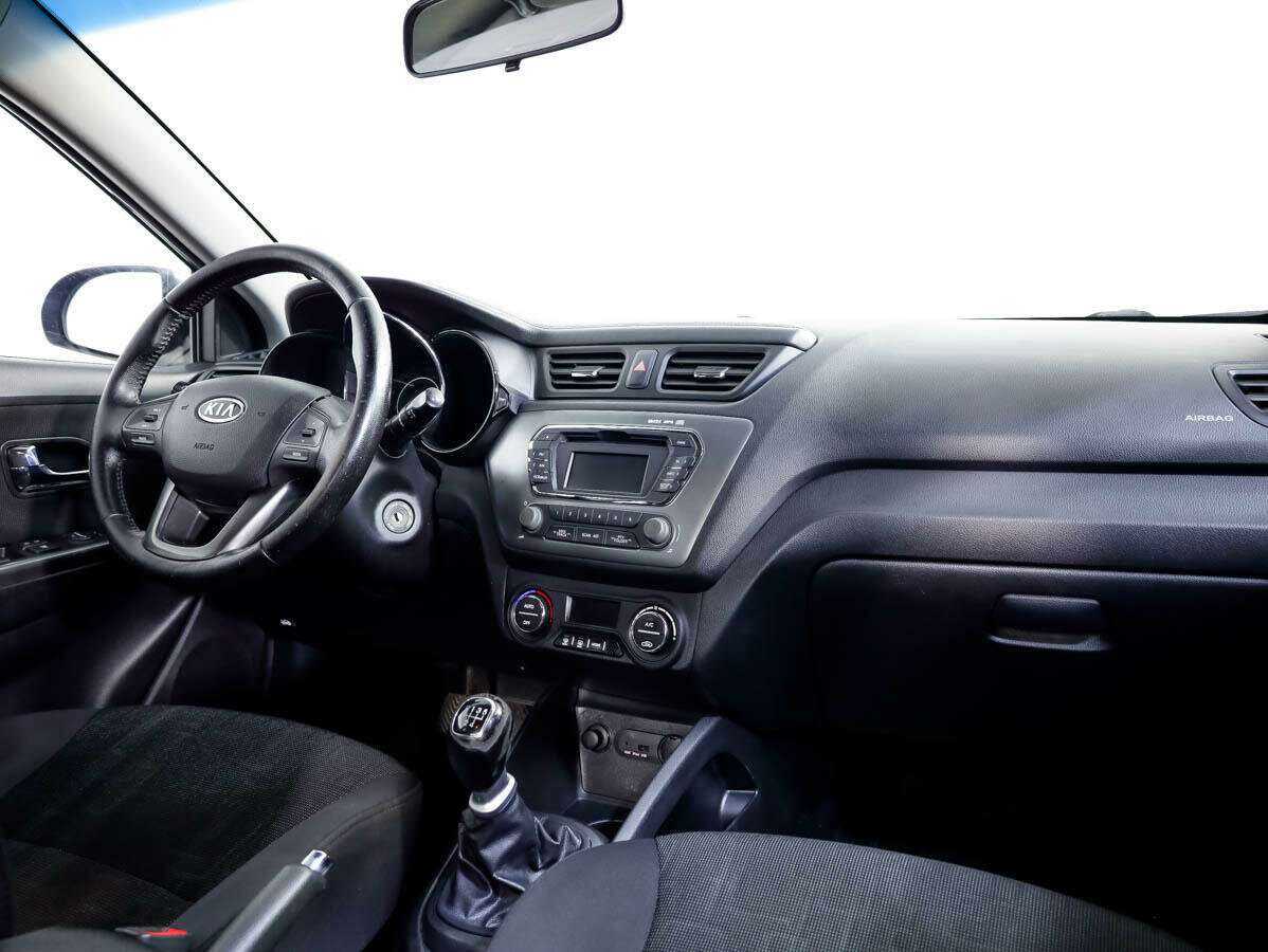 Kia Rio 5-speed, 2011 - 215 243 км. | Фото №6