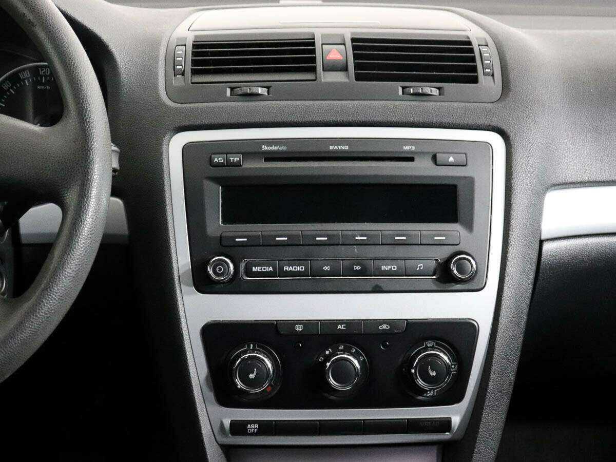 Skoda Octavia, 2011 Фото №11