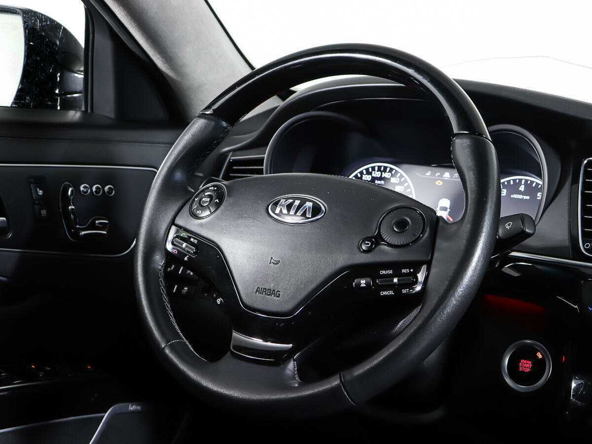 Kia Quoris, 2015 Фото №12