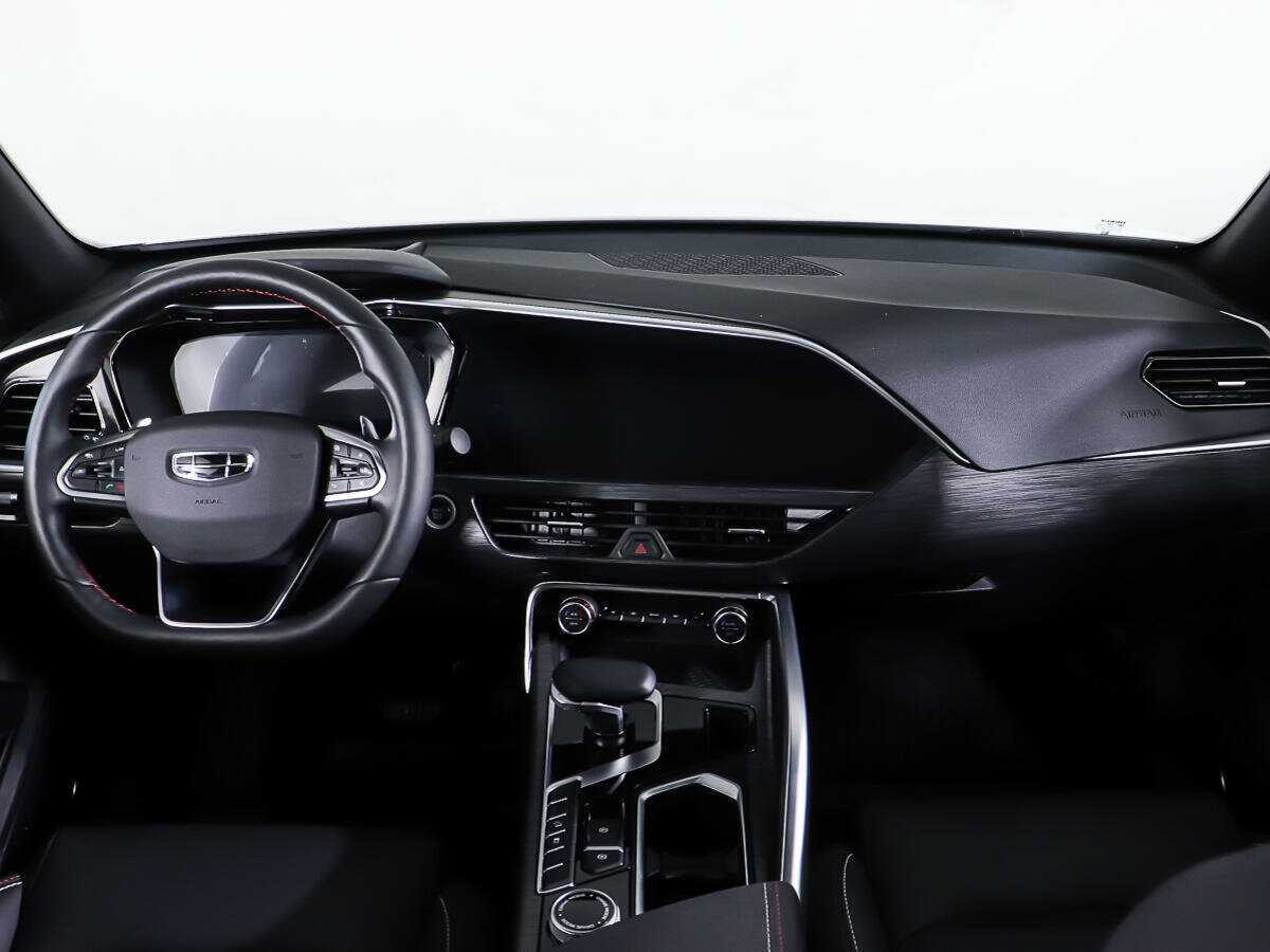 Geely Tugella, 2023 Фото №11