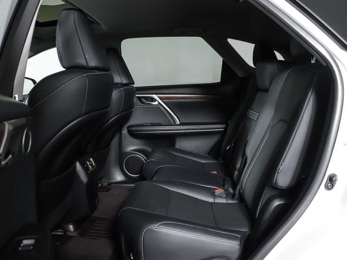 Lexus RX 350L, 2019 Фото №6