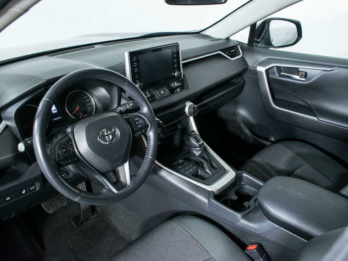 Toyota RAV4, 2020 Фото №9