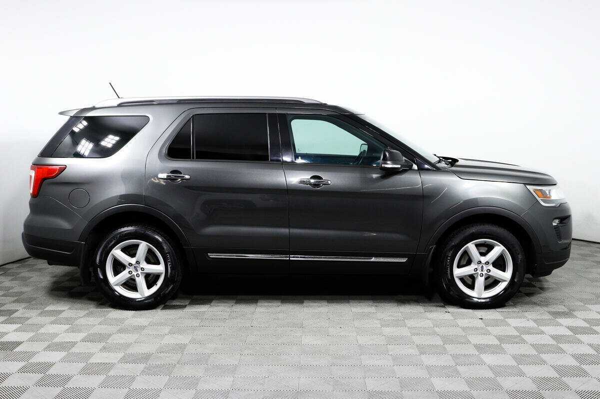 Ford Explorer, 2019 - 137 051 км. | Фото №3