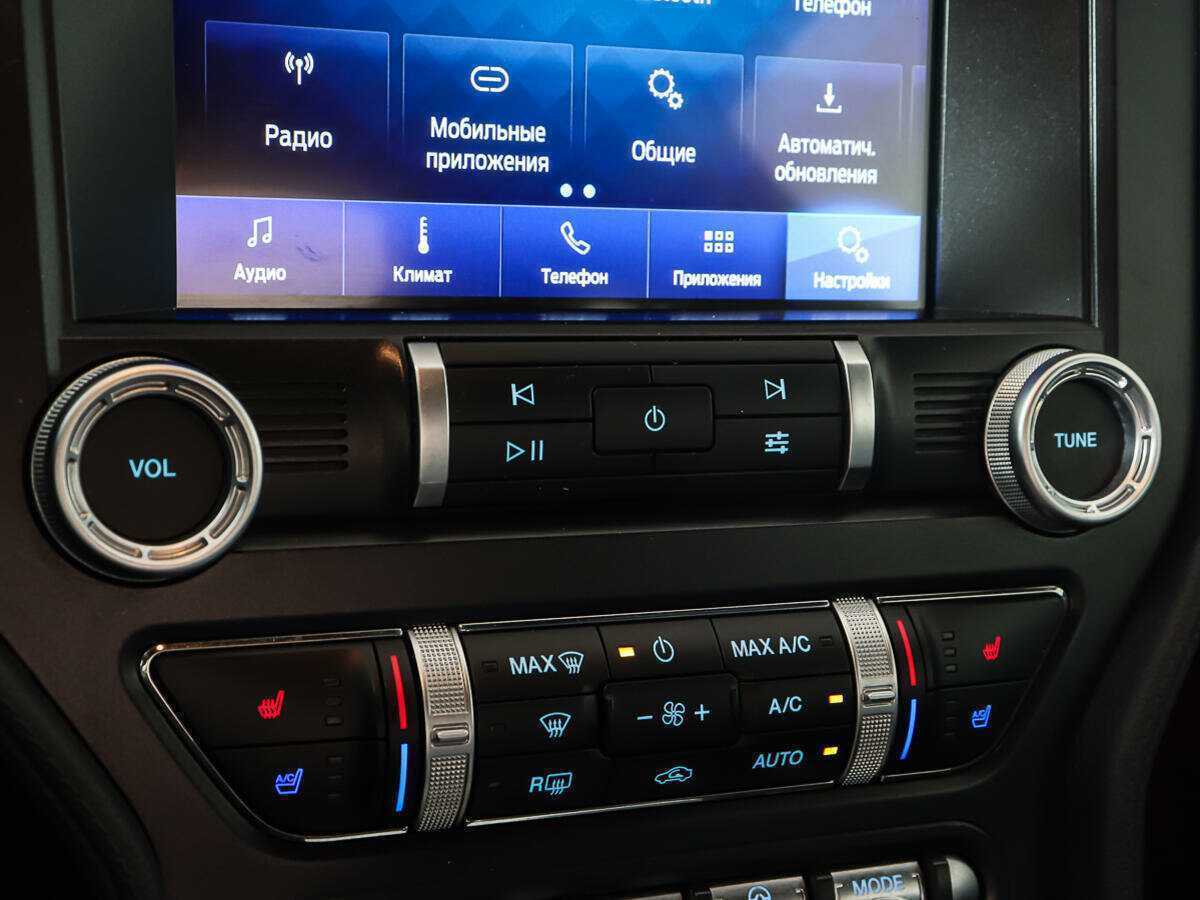 Ford Mustang, 2020 Фото №21