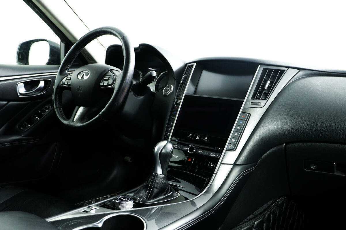 Infiniti Q50, 2016 Фото №9