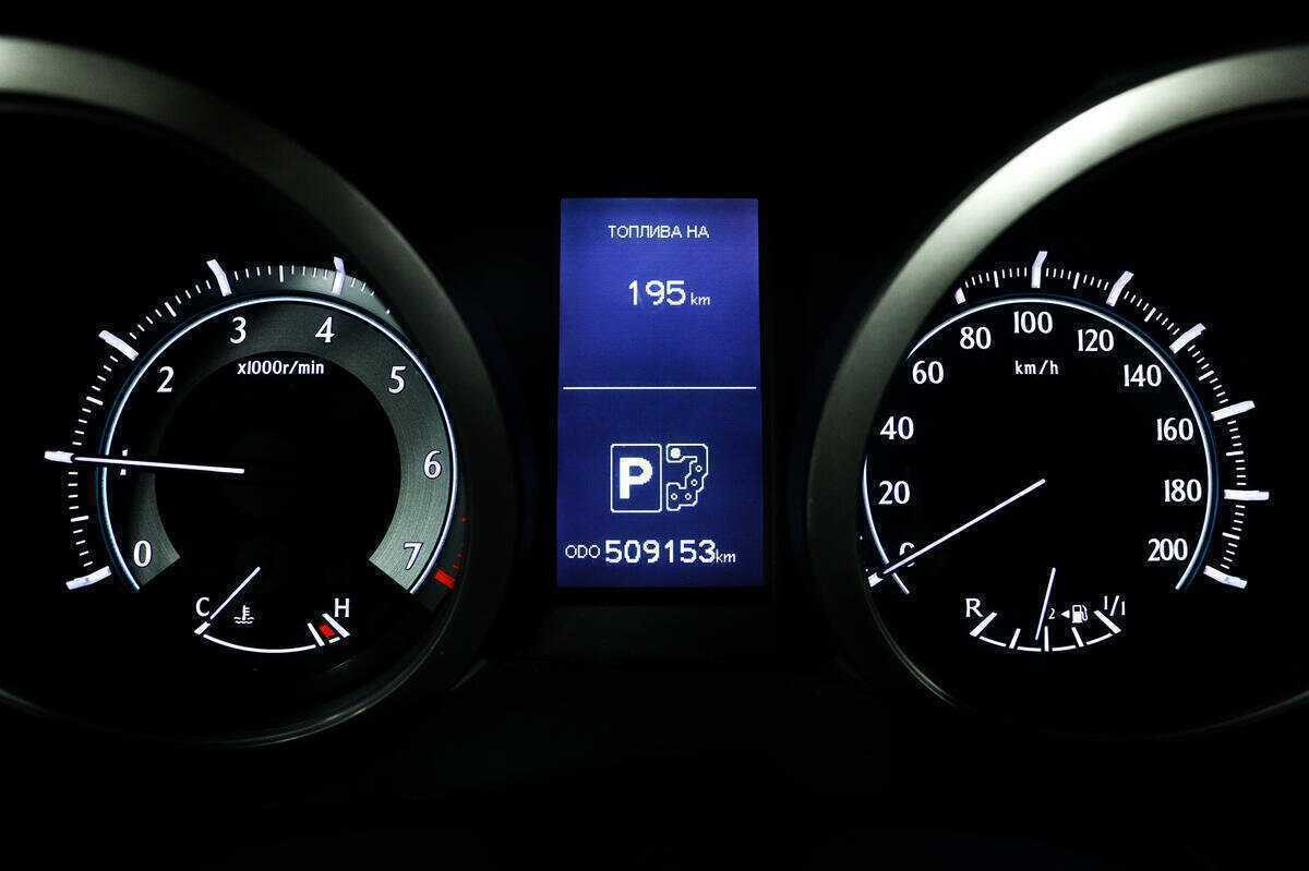 Toyota Land Cruiser Prado, 2011 Фото №10