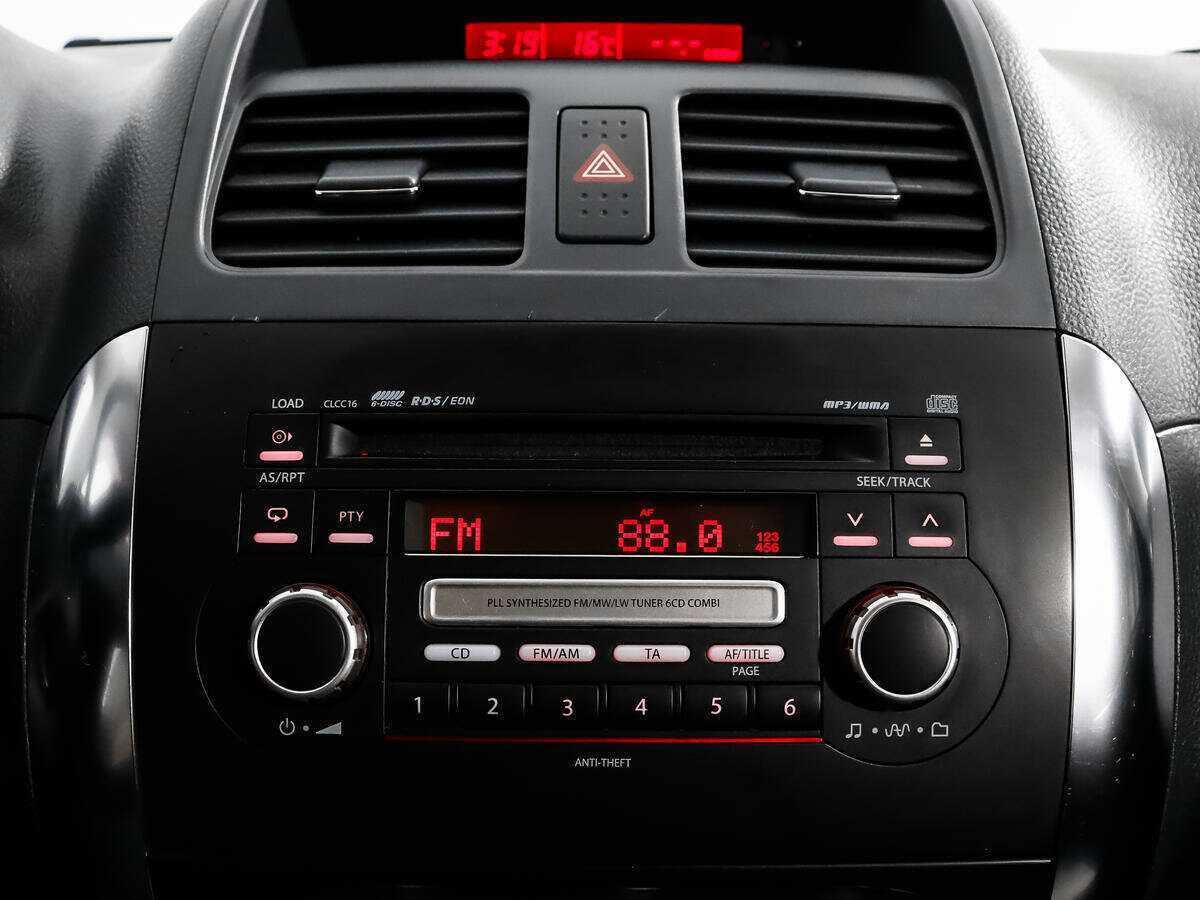 Suzuki SX4, 2008 Фото №13