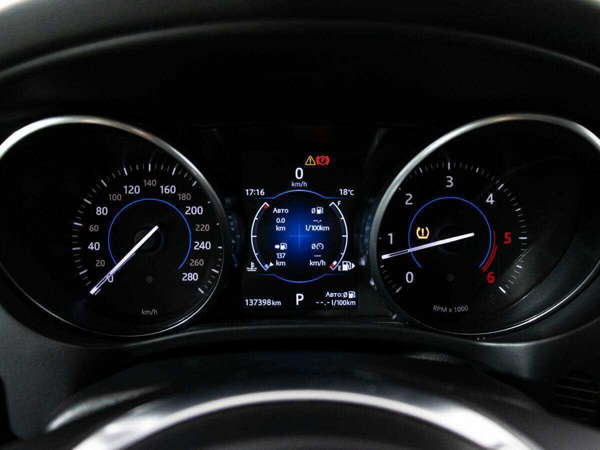 Jaguar F-Pace, 2017 Фото №11