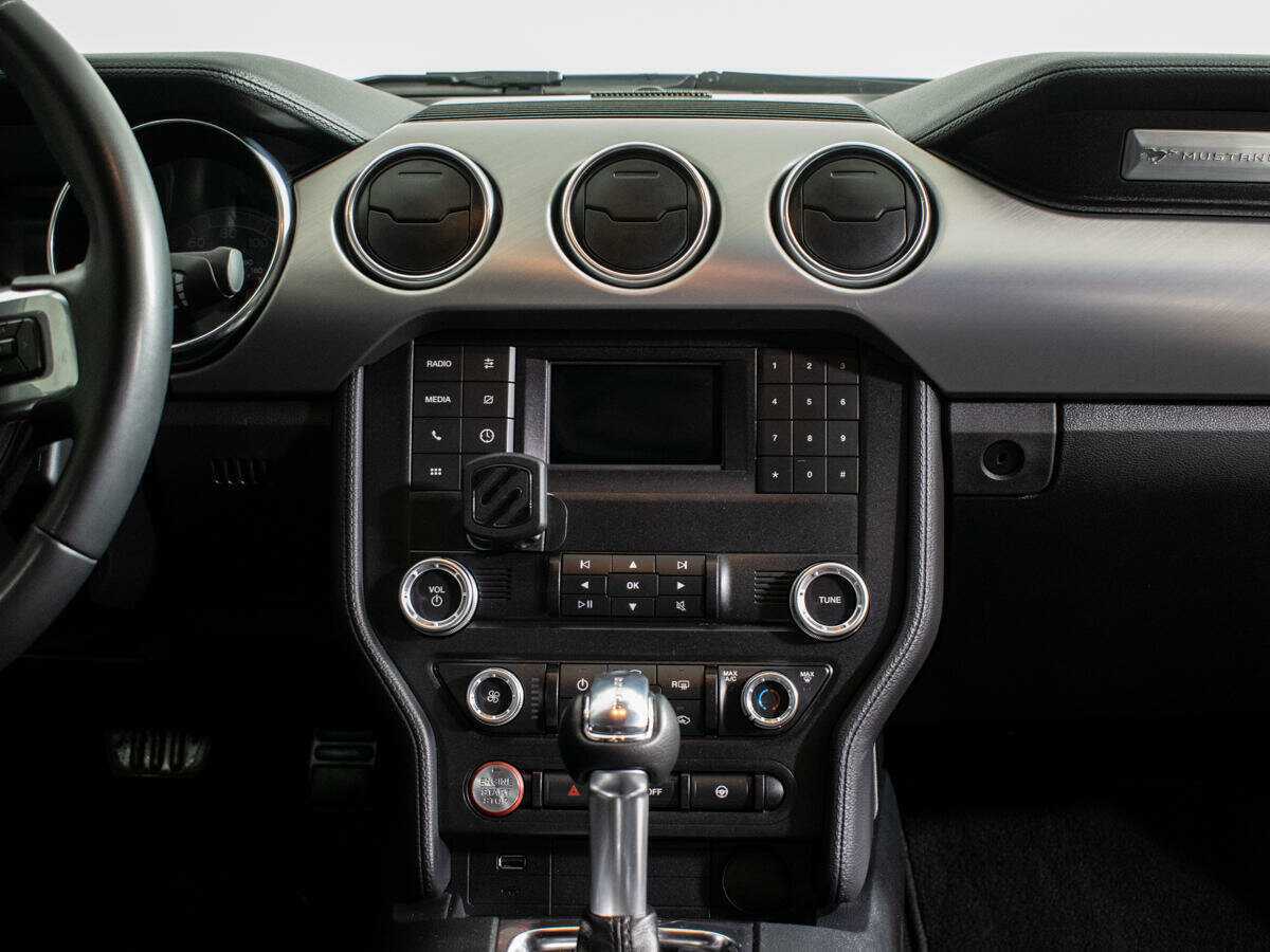 Ford Mustang, 2022 Фото №11