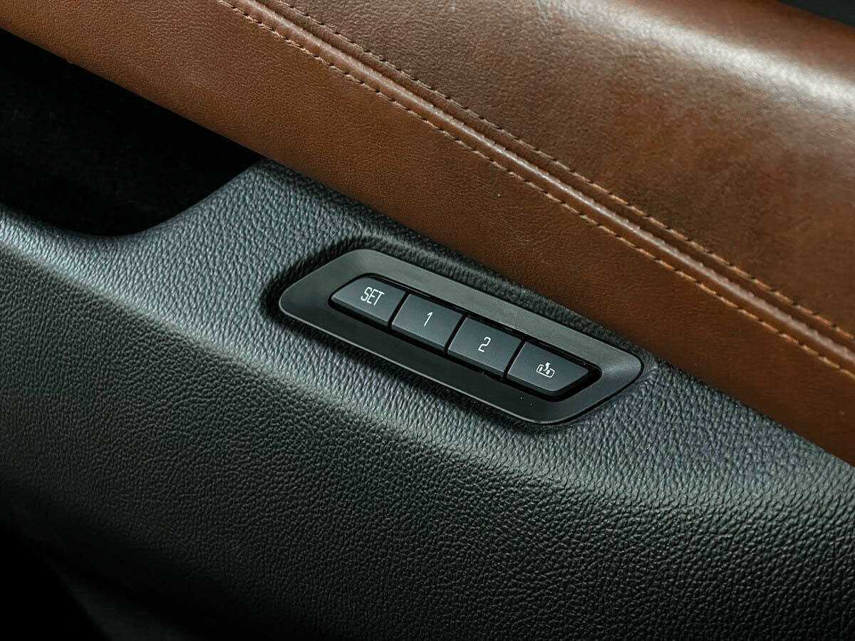 Cadillac Escalade, 2016 Фото №16