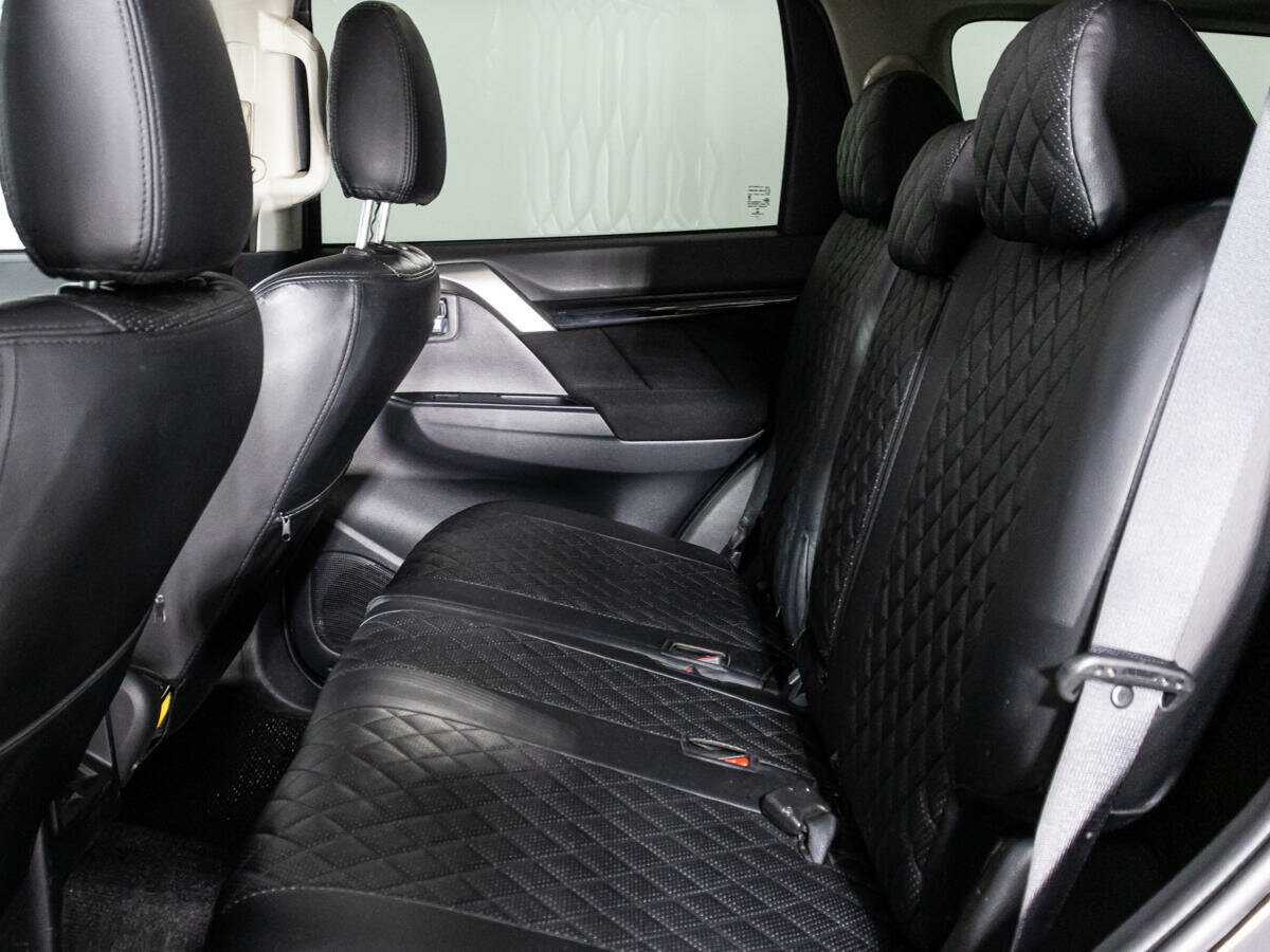 Mitsubishi Pajero Sport, 2021 Фото №10