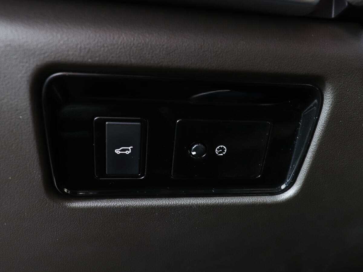 Jaguar F-Pace, 2016 Фото №19