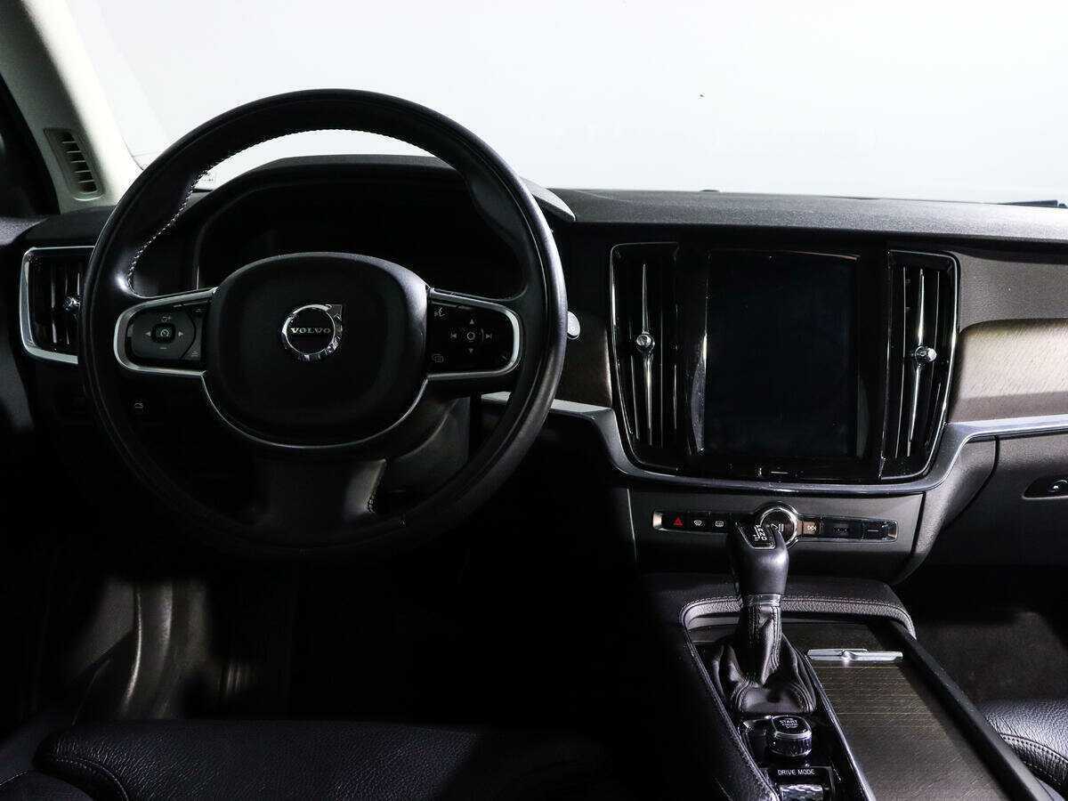 Volvo V90 Cross Country, 2018 Фото №10