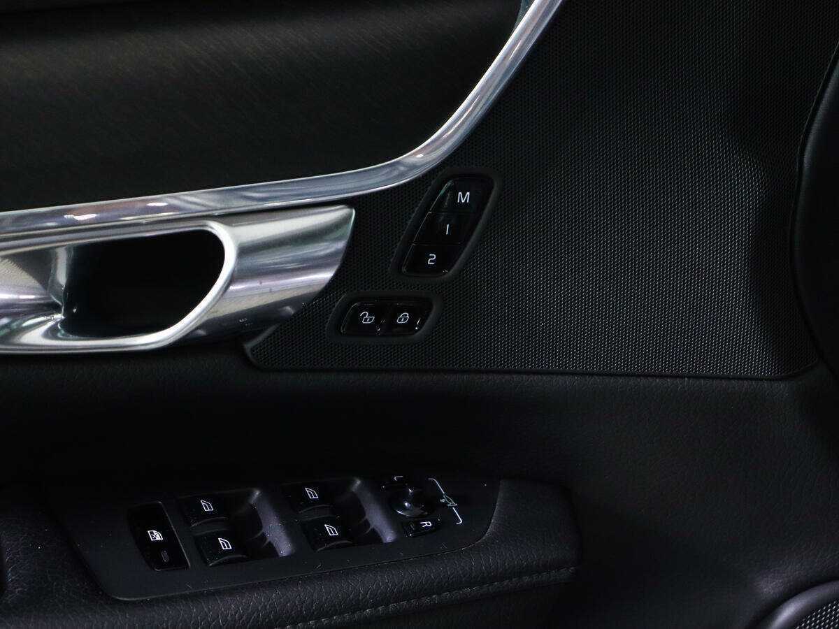 Volvo V90 Cross Country, 2018 Фото №18