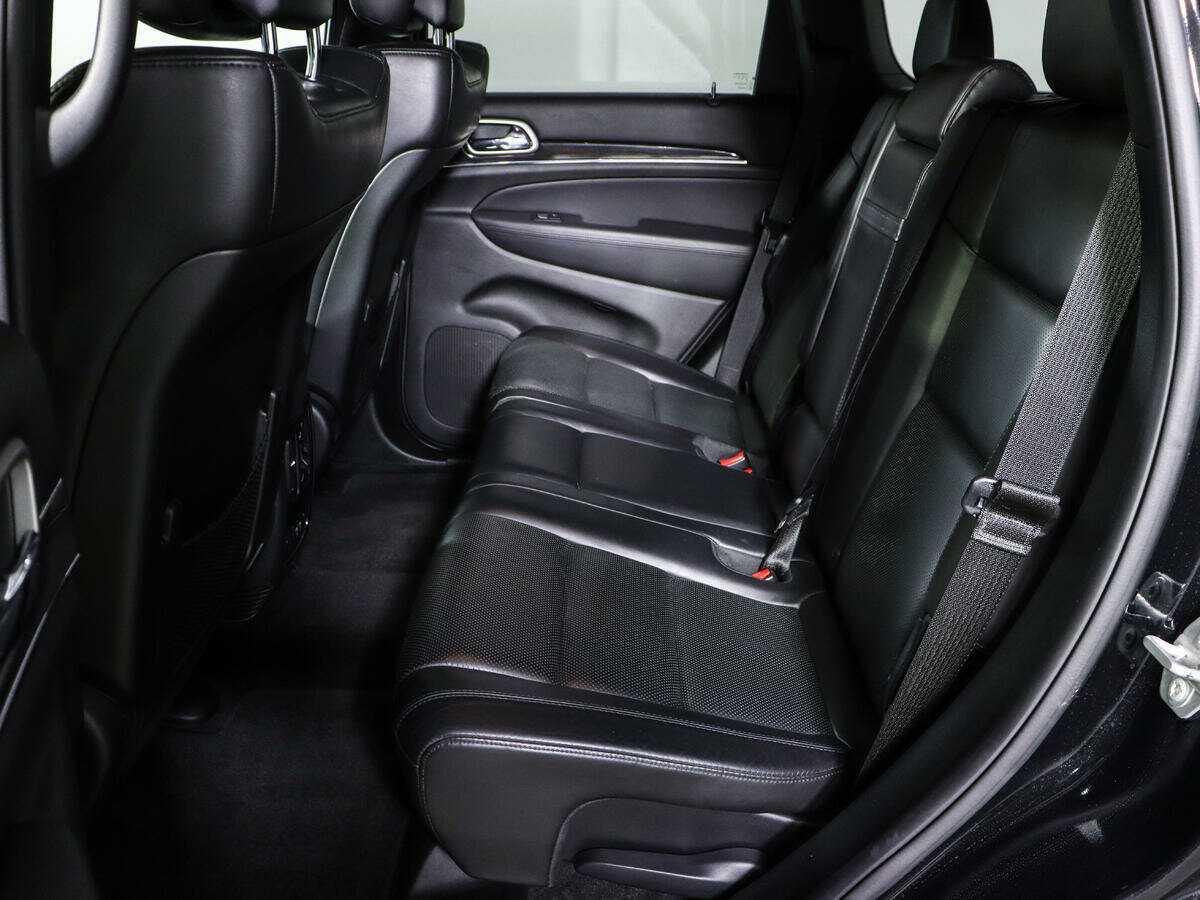 Jeep Grand Cherokee, 2018 - 76 559 км. | Фото №8