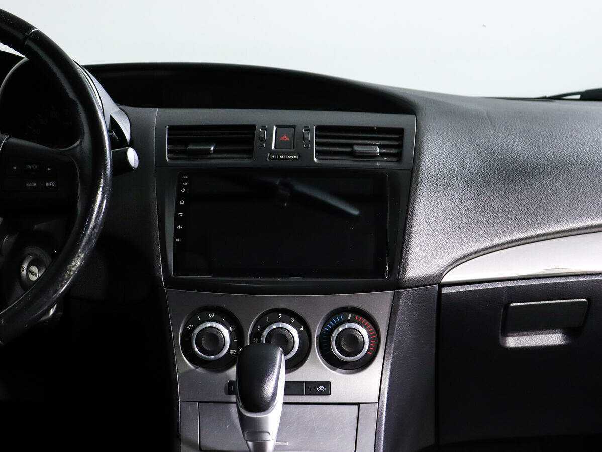 Mazda 3, 2011 Фото №13