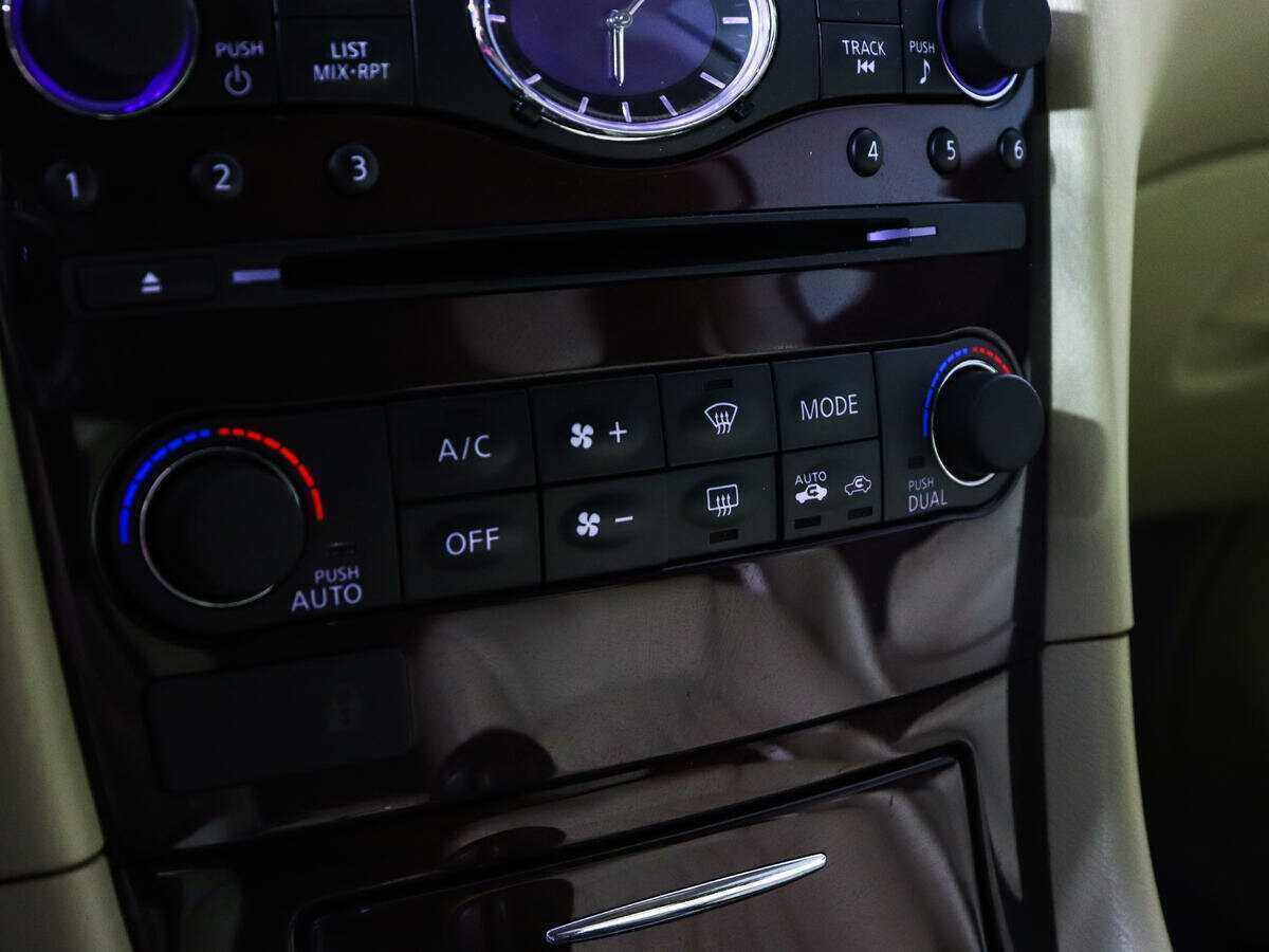 Infiniti QX50, 2016 Фото №17