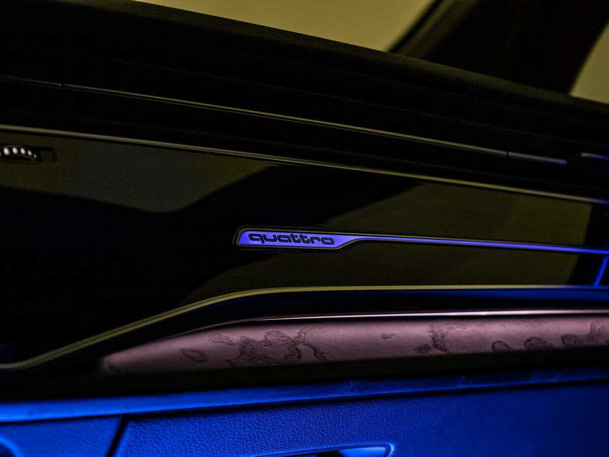 Audi Q7 45 TDI, 2020 Фото №21