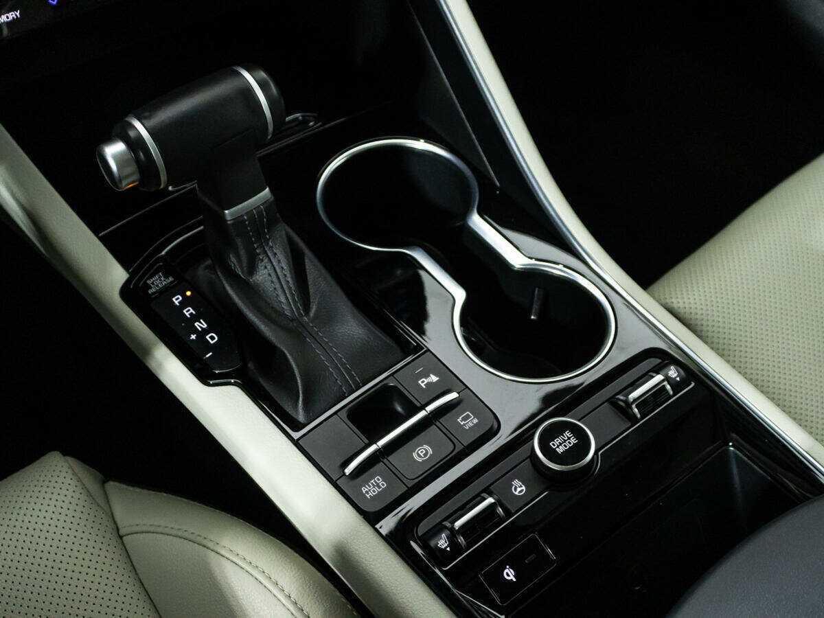 Kia K5, 2022 Фото №17