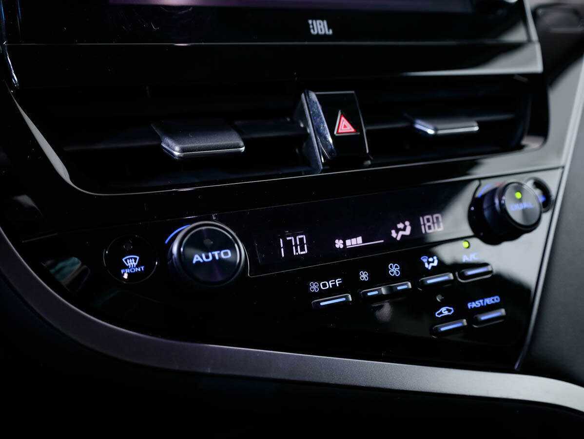 Toyota Camry, 2021 Фото №21