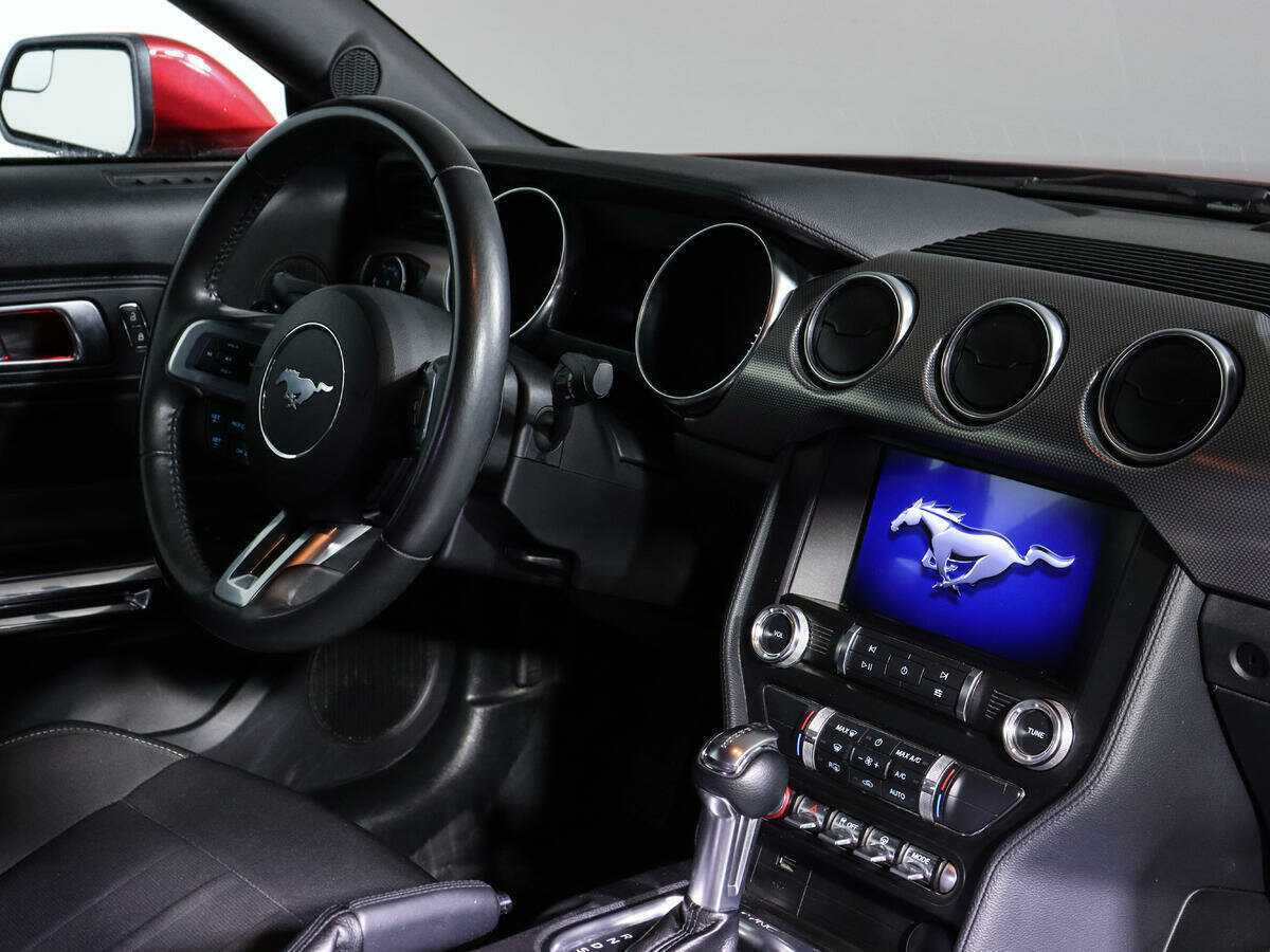 Ford Mustang, 2020 Фото №12