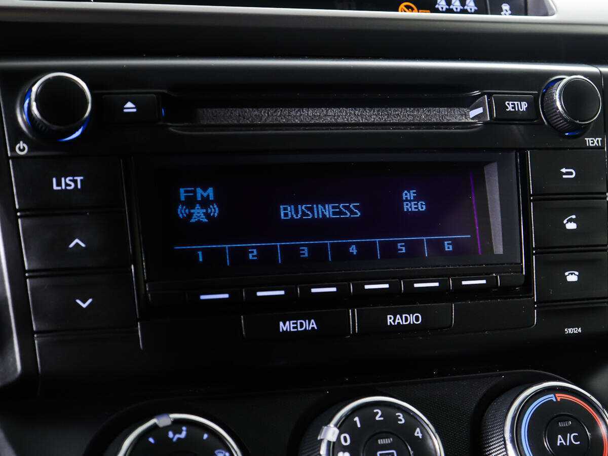 Toyota RAV4, 2016 Фото №18