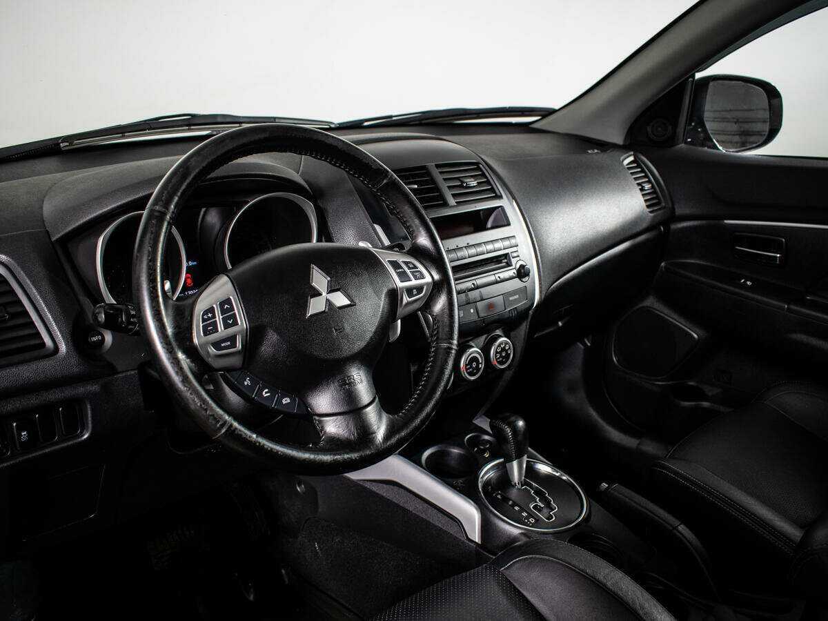 Mitsubishi ASX, 2011 Фото №13