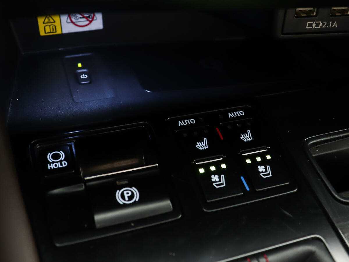 Lexus RX 300, 2021 Фото №18