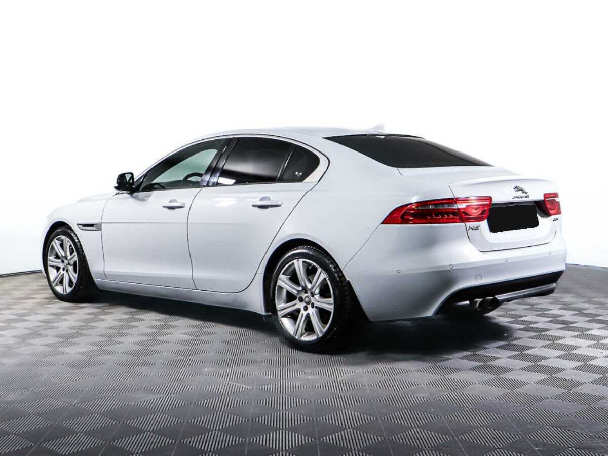 Jaguar XE, 2015 Фото №7