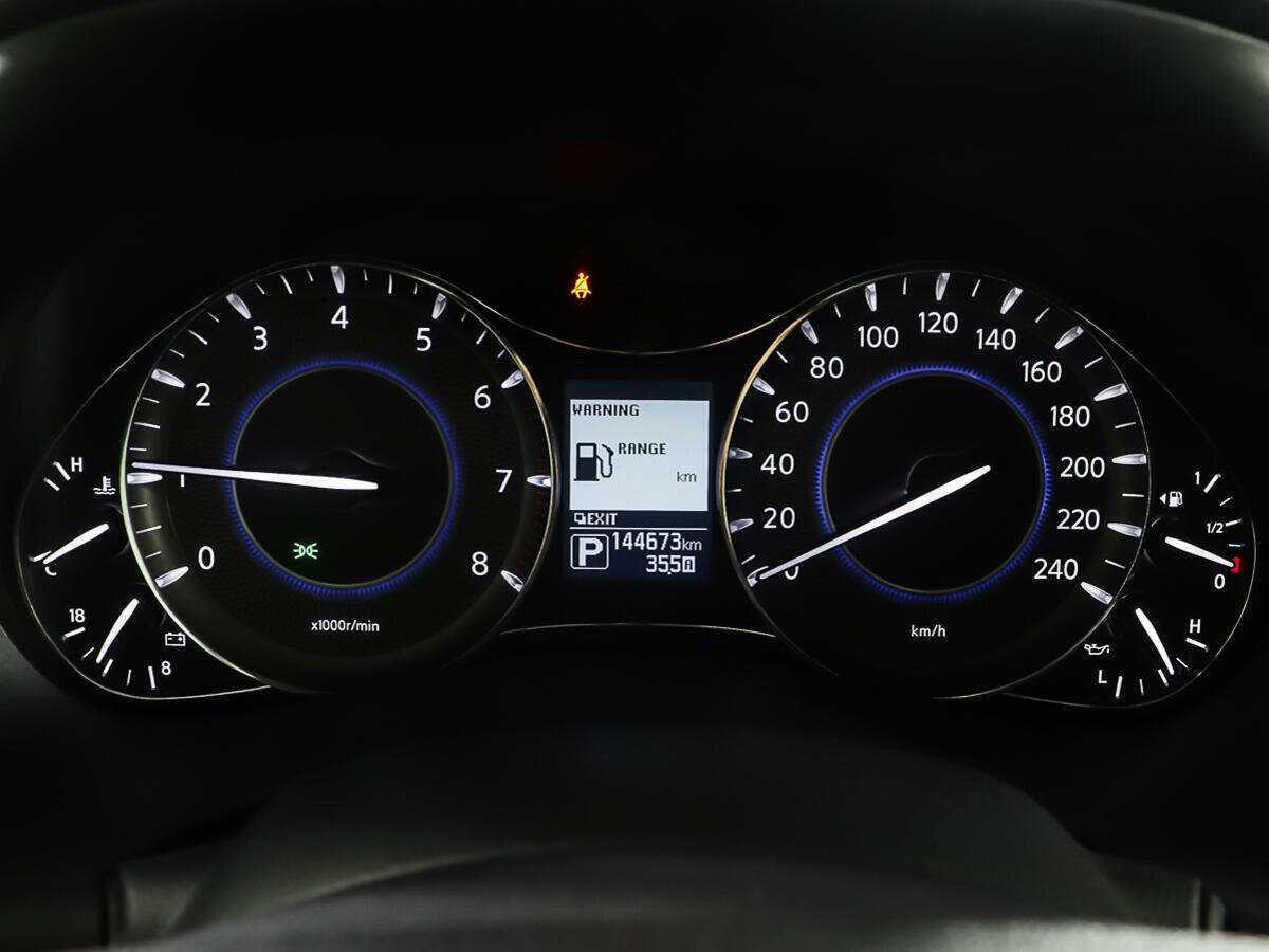 Infiniti QX80, 2013 Фото №13