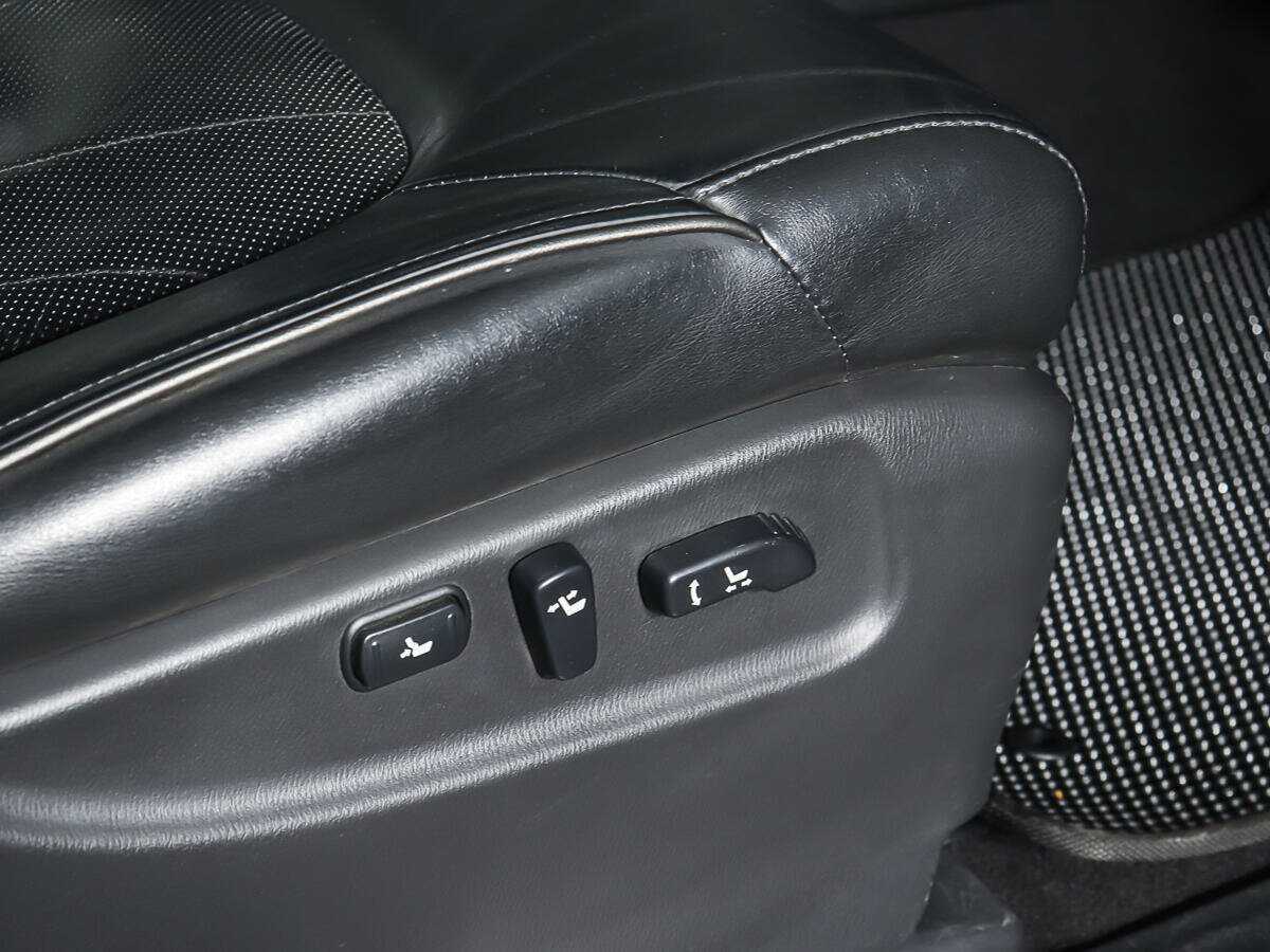 Infiniti QX80, 2013 Фото №19