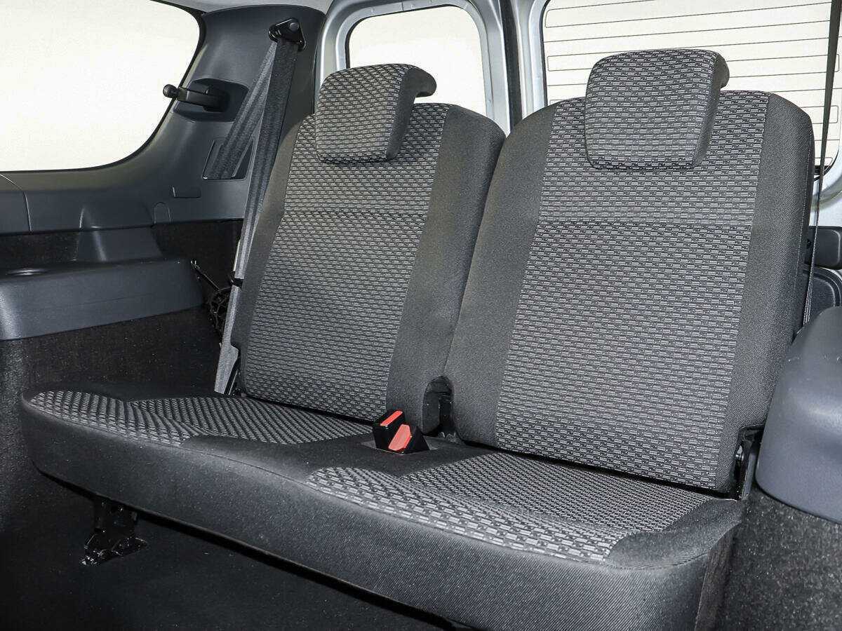 Lada (ВАЗ) Largus, 2015 Фото №11