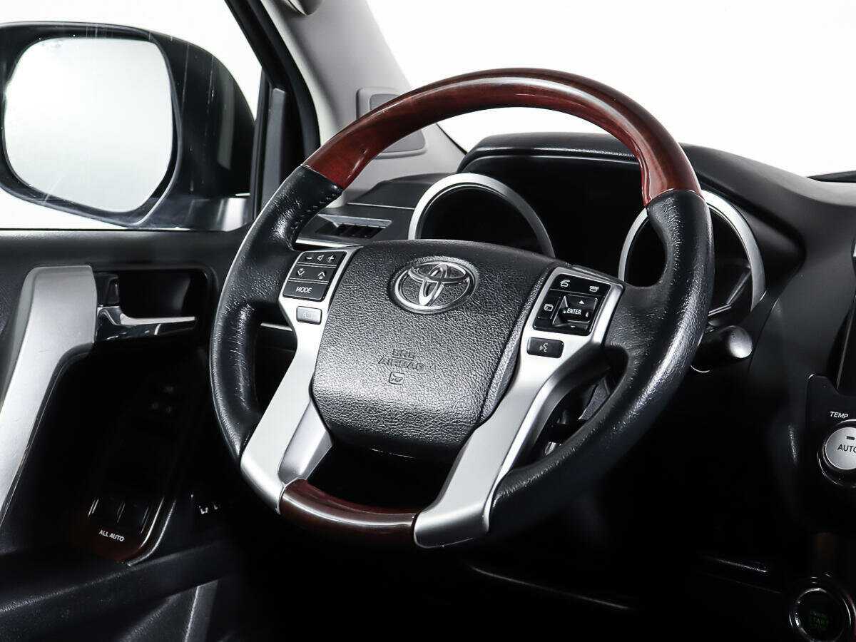 Toyota Land Cruiser Prado, 2016 Фото №13