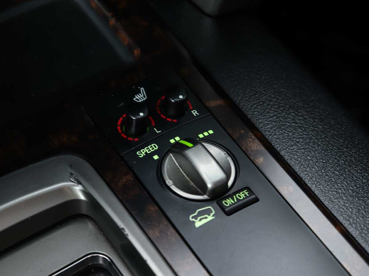 Toyota Land Cruiser, 2011 Фото №20