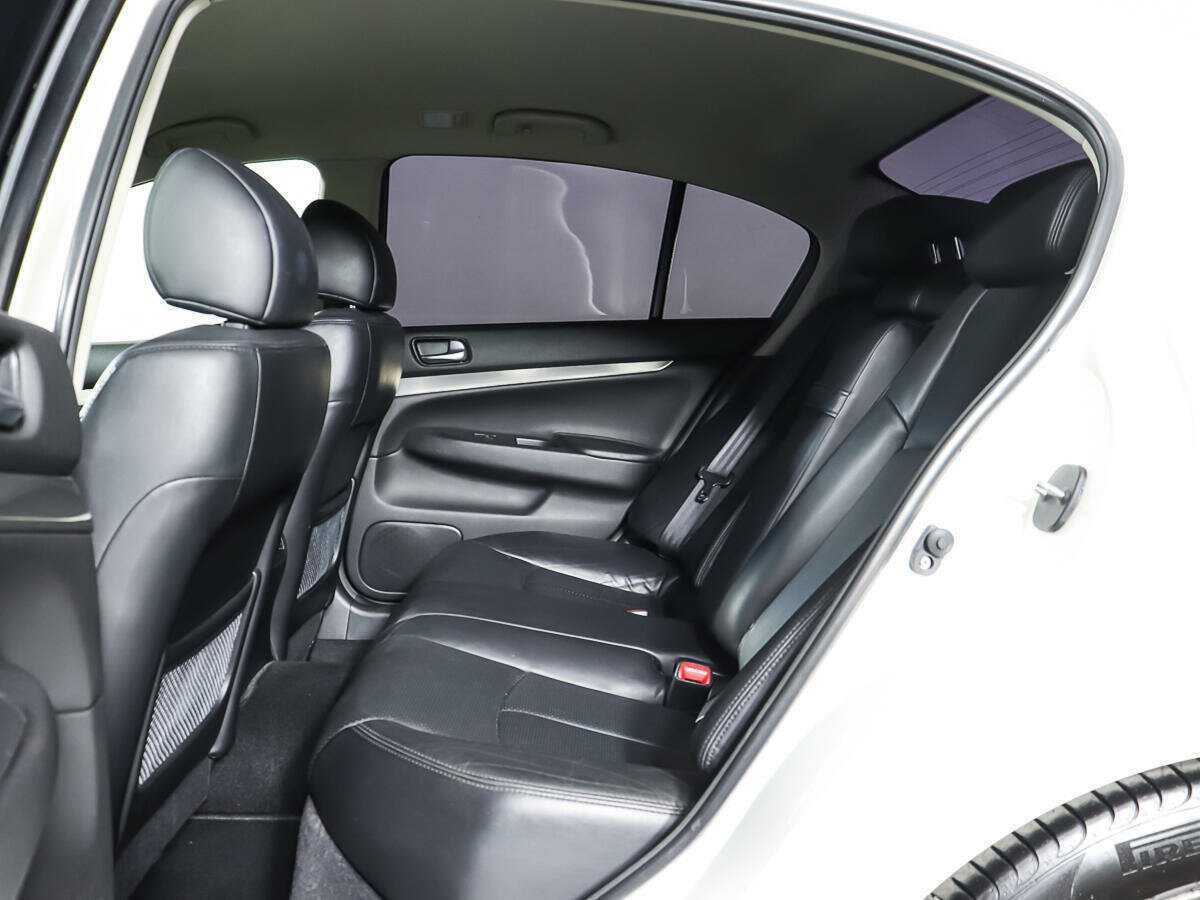 Infiniti G25, 2013 Фото №10