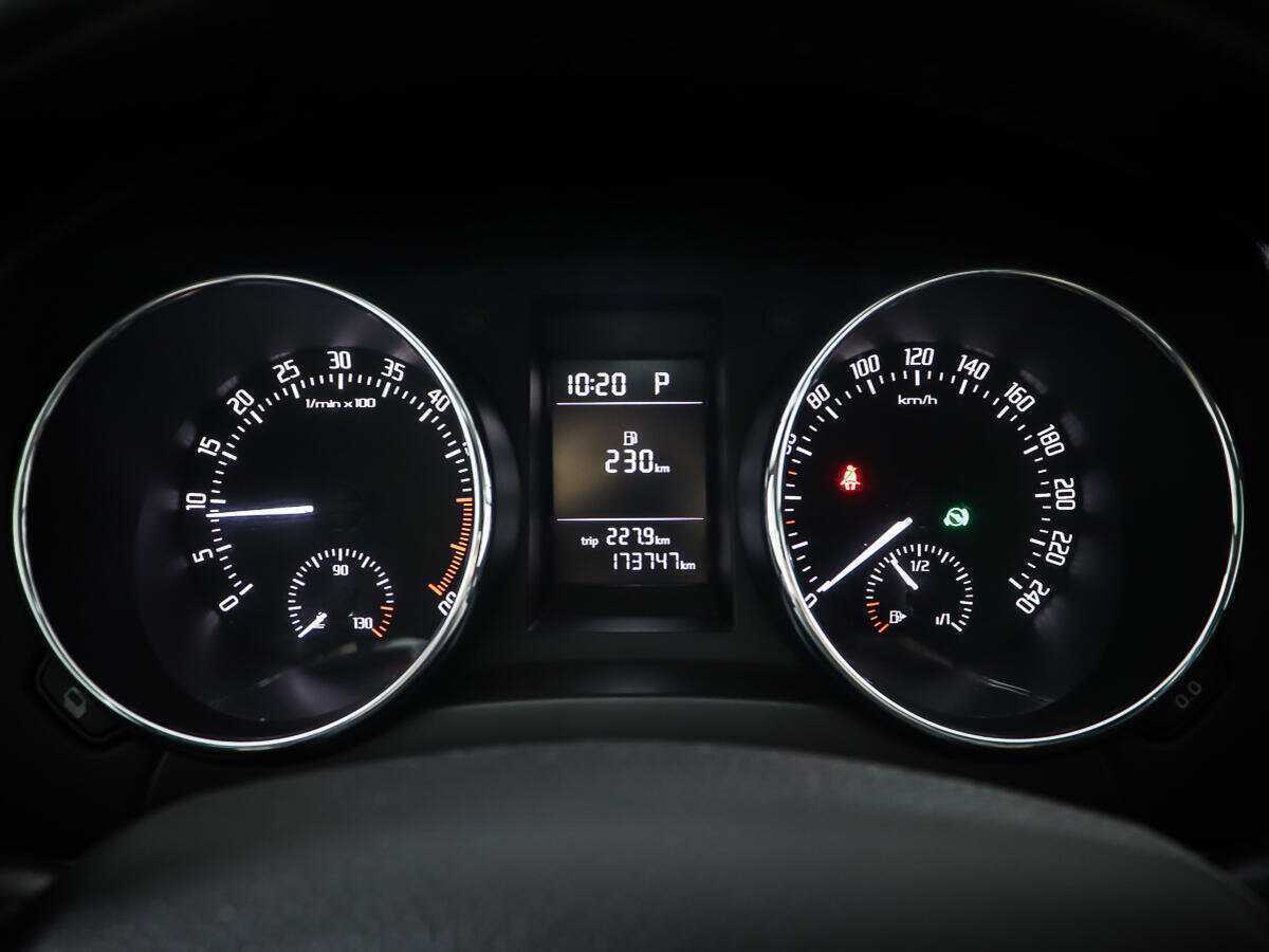 Skoda Yeti, 2014 Фото №14