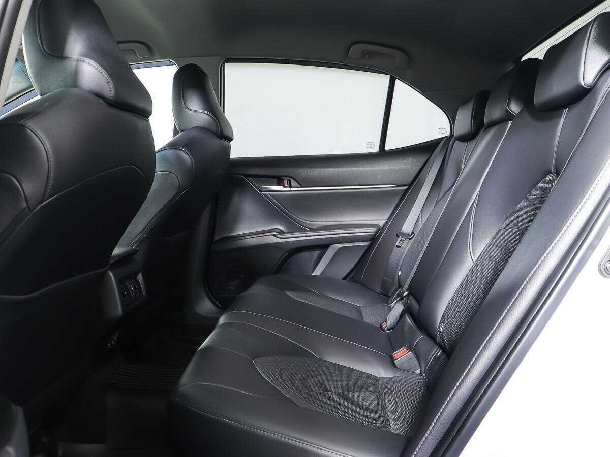 Toyota Camry, 2021 Фото №10