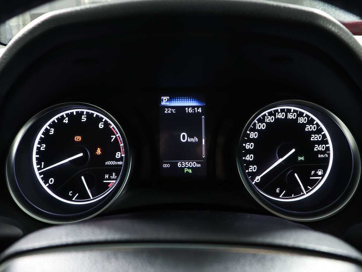 Toyota Camry, 2020 Фото №14