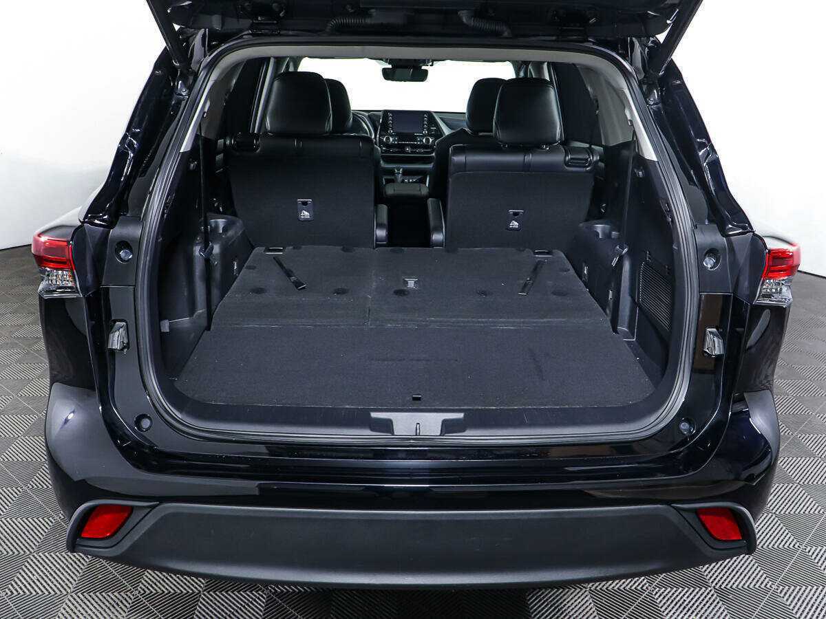 Toyota Highlander, 2021 Фото №10