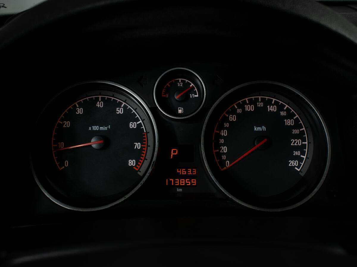 Opel Astra, 2010 Фото №12