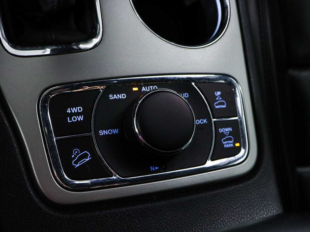 Jeep Grand Cherokee, 2017 Фото №16