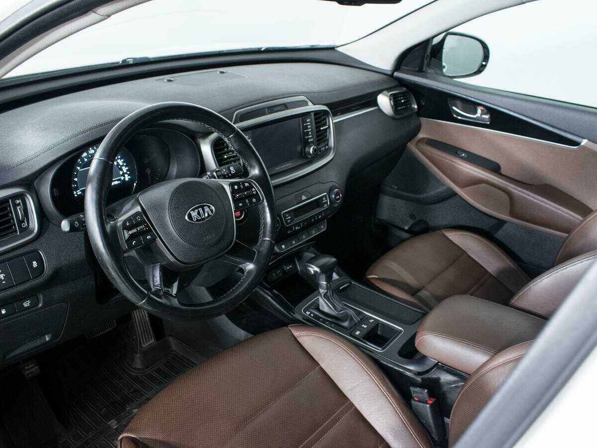 Kia Sorento, 2018 Фото №13