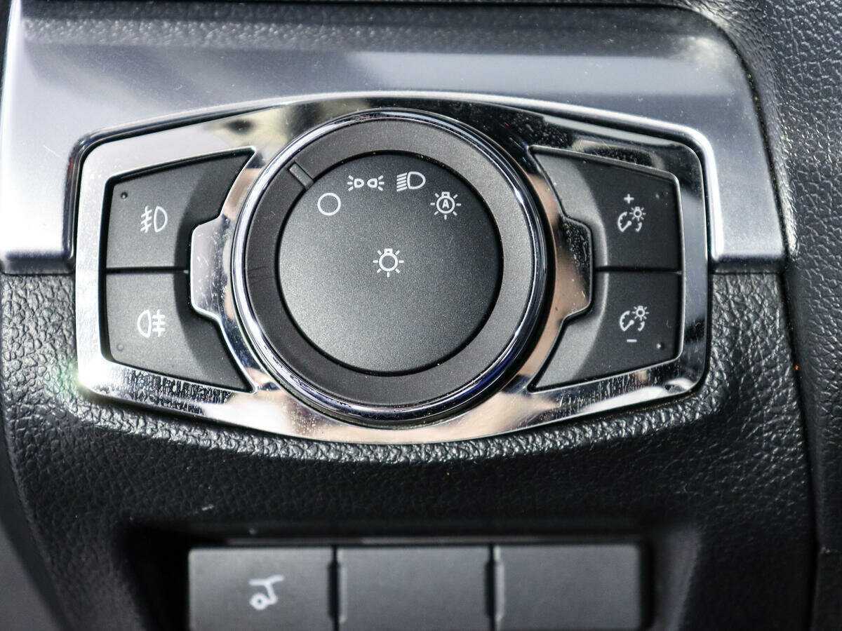 Ford Explorer, 2019 Фото №20