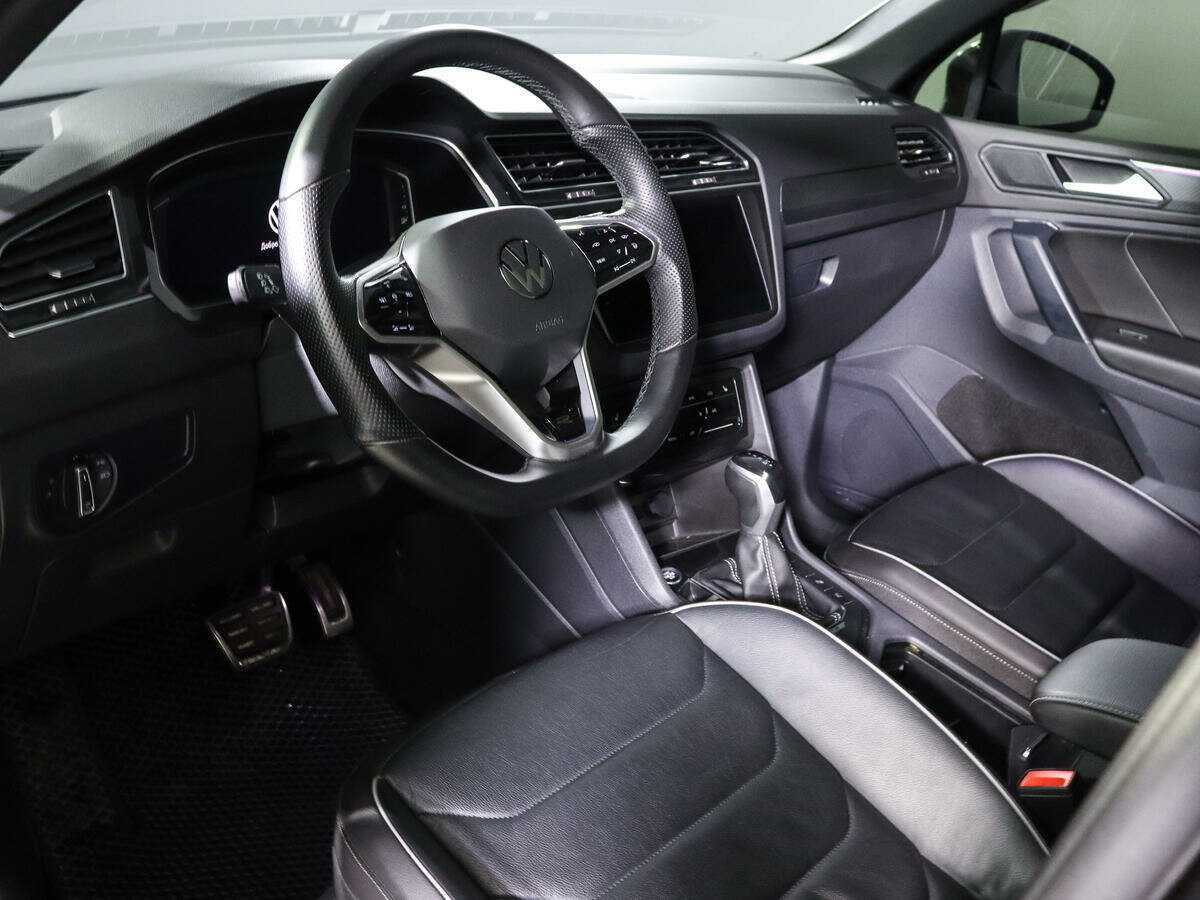 Volkswagen Tiguan, 2021 Фото №12