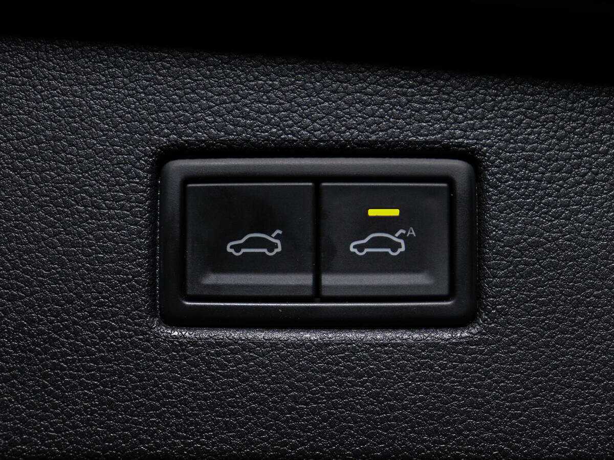 Volkswagen Tiguan, 2021 Фото №18