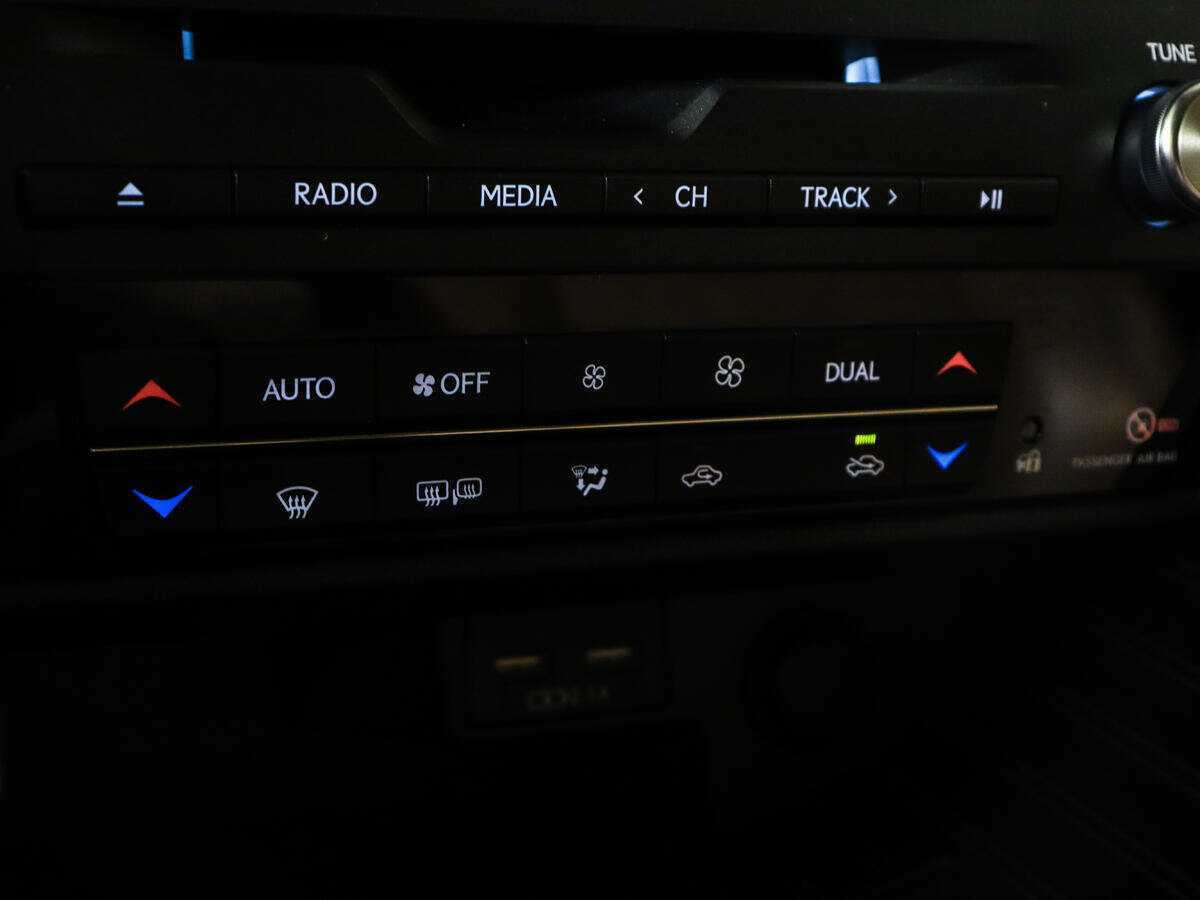 Lexus RX 350, 2020 Фото №24