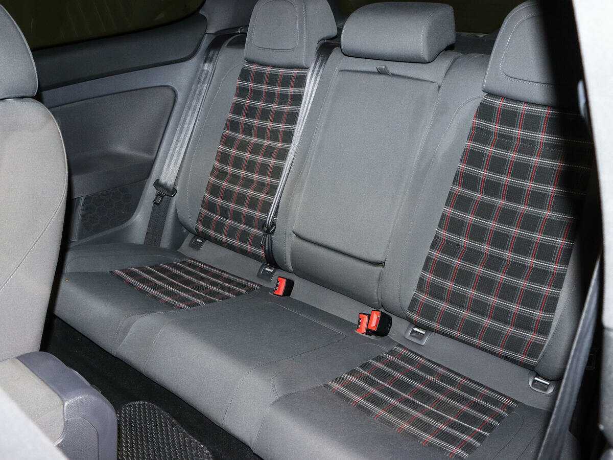 Volkswagen Golf GTI, 2008 - 217 225 км. | Фото №7