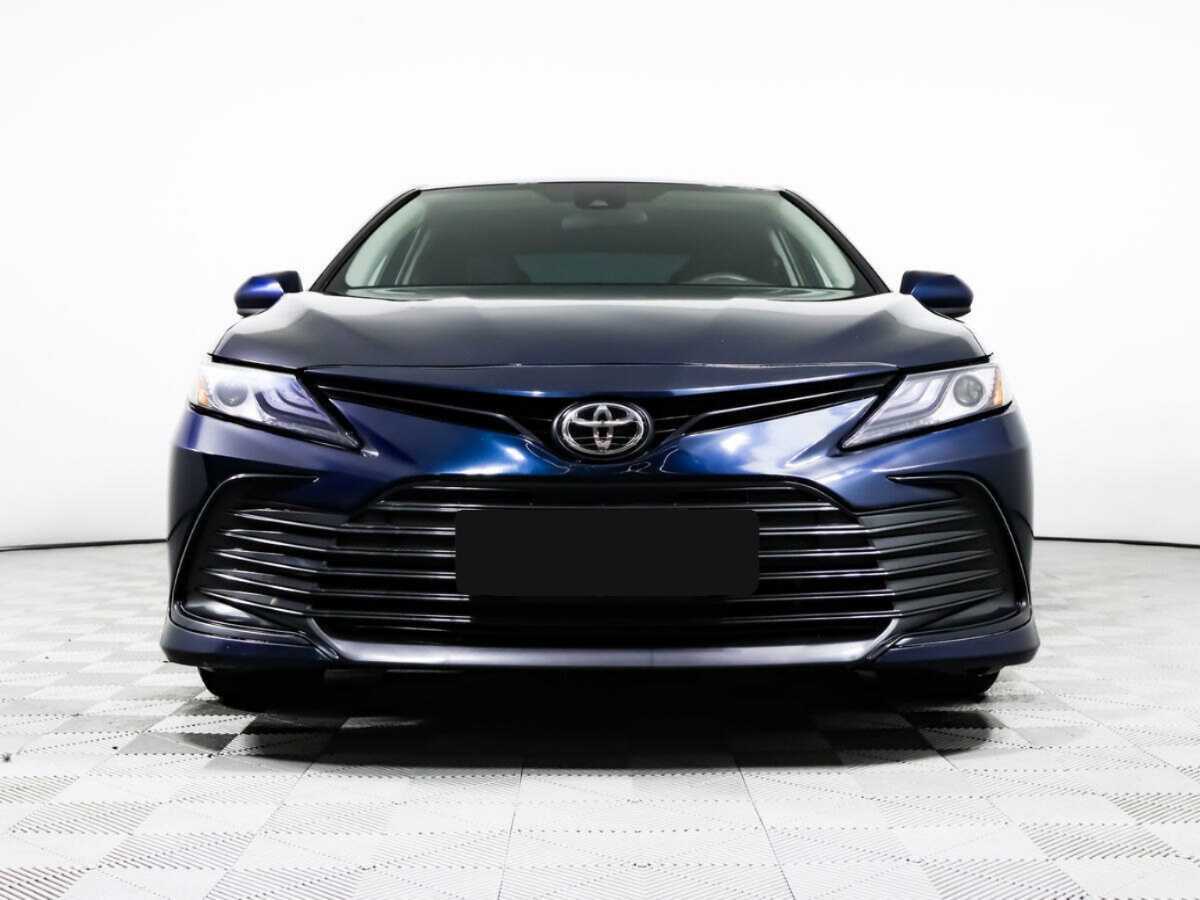 Toyota Camry US Market, 2021 - 35 000 км. | Фото №2