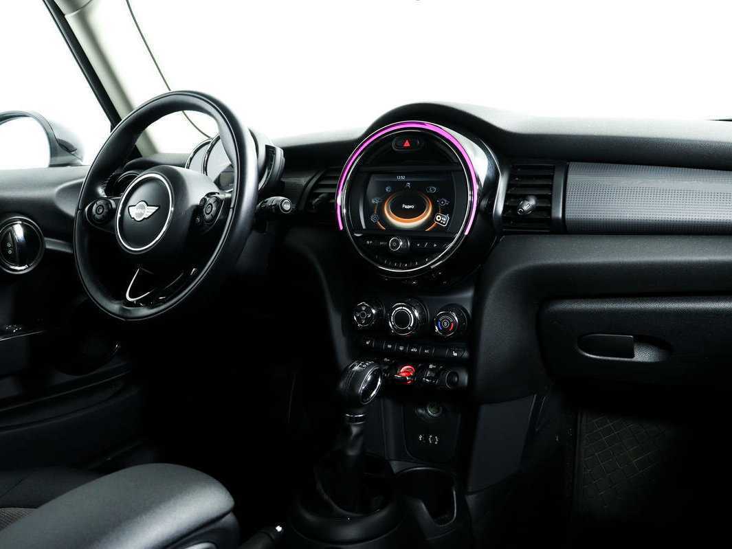 Mini Hatch Cooper, 2017 Фото №9