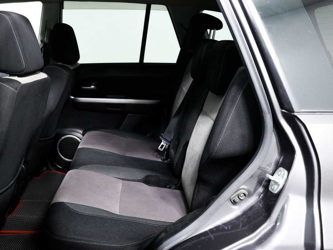 Suzuki Grand Vitara, 2011 Фото №12